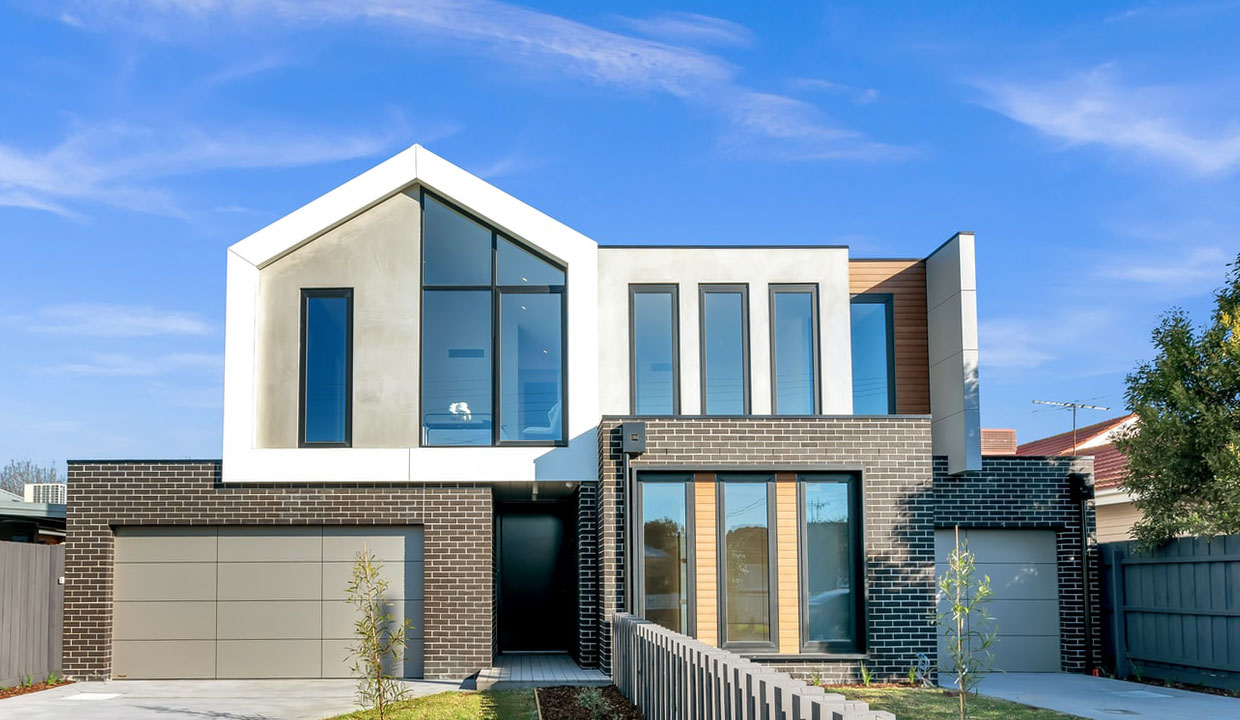 Villa on Grand Avenue house design